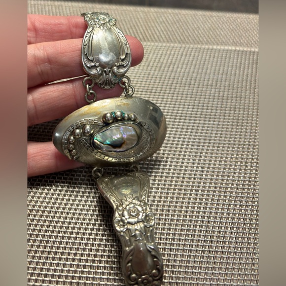 Handmade Silver spoon with abalone shell and sailor closure - Picture 3 of 7
